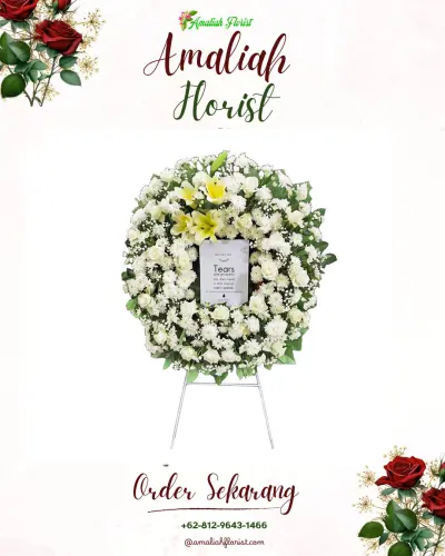 Krans Bunga Duka Cita di Pekan Labuhan